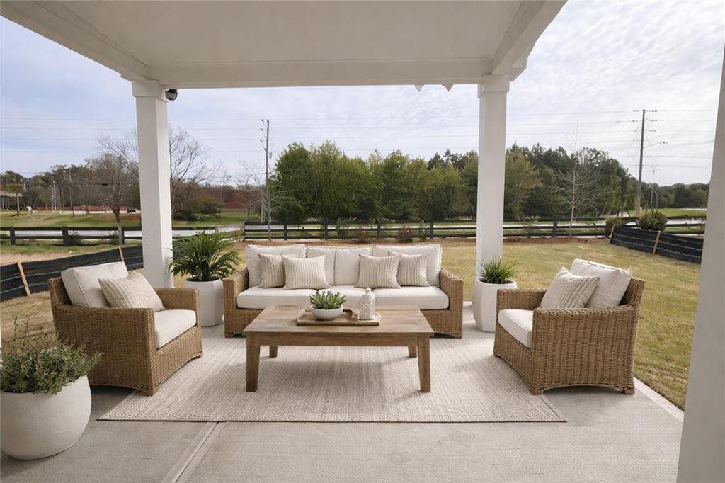 3467 Iron Hearth Bend