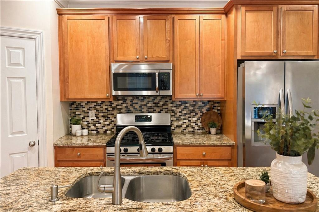 4003 Caitlyn Lane