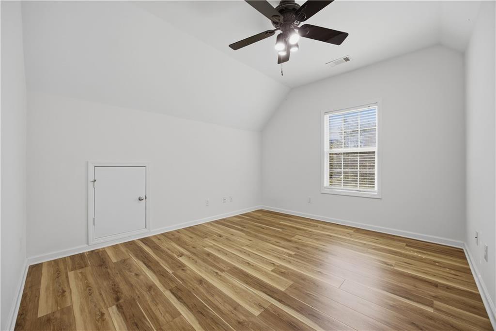 910 Park Knoll Court
