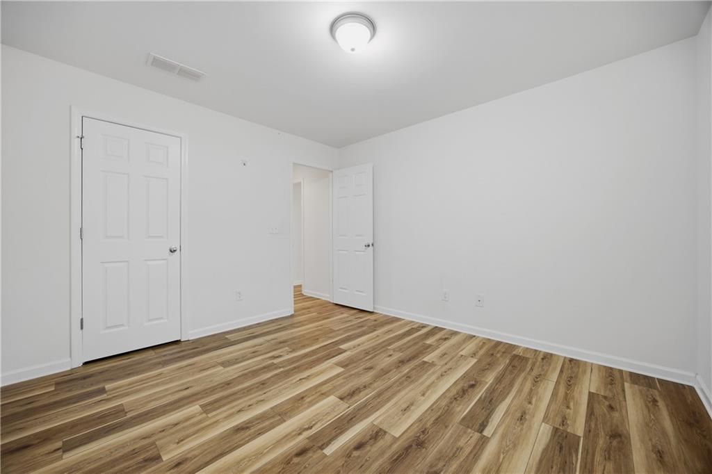 910 Park Knoll Court