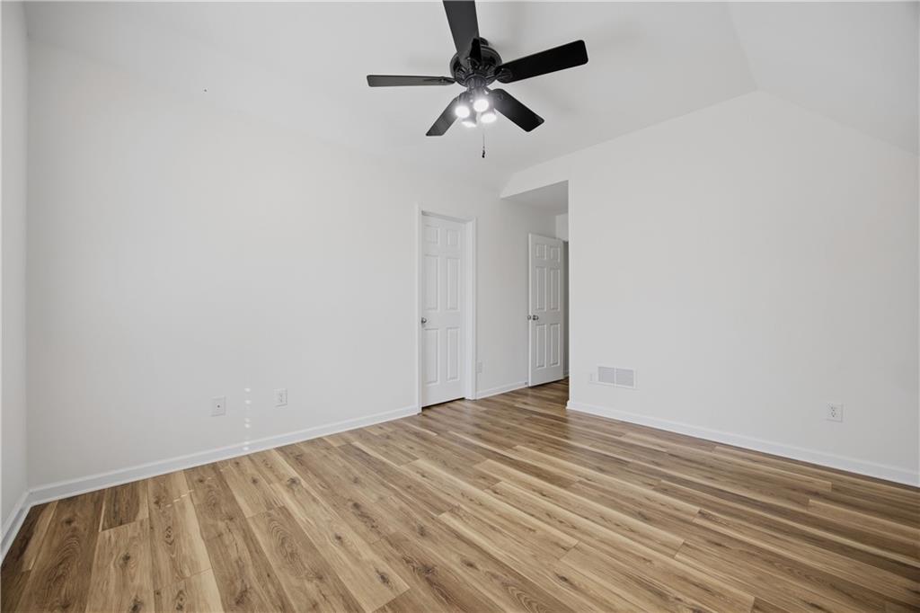 910 Park Knoll Court