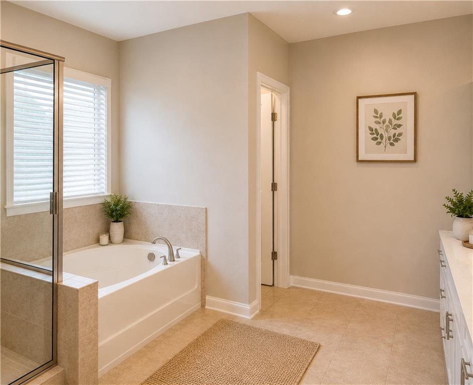 4286 Waxwing Street