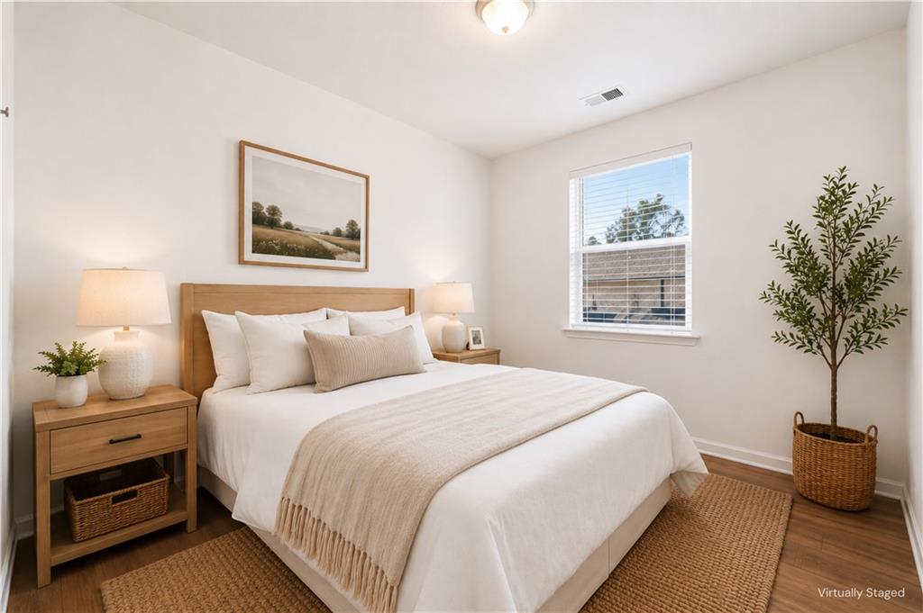 1643 Winpost Lane NW