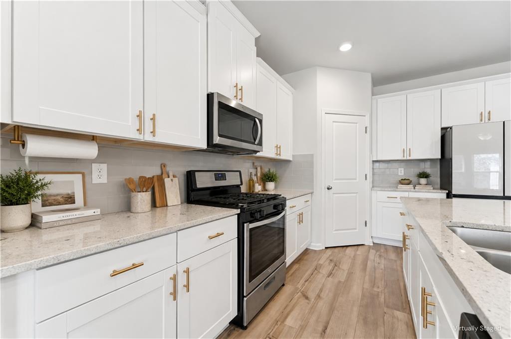 1665 Villageside Court