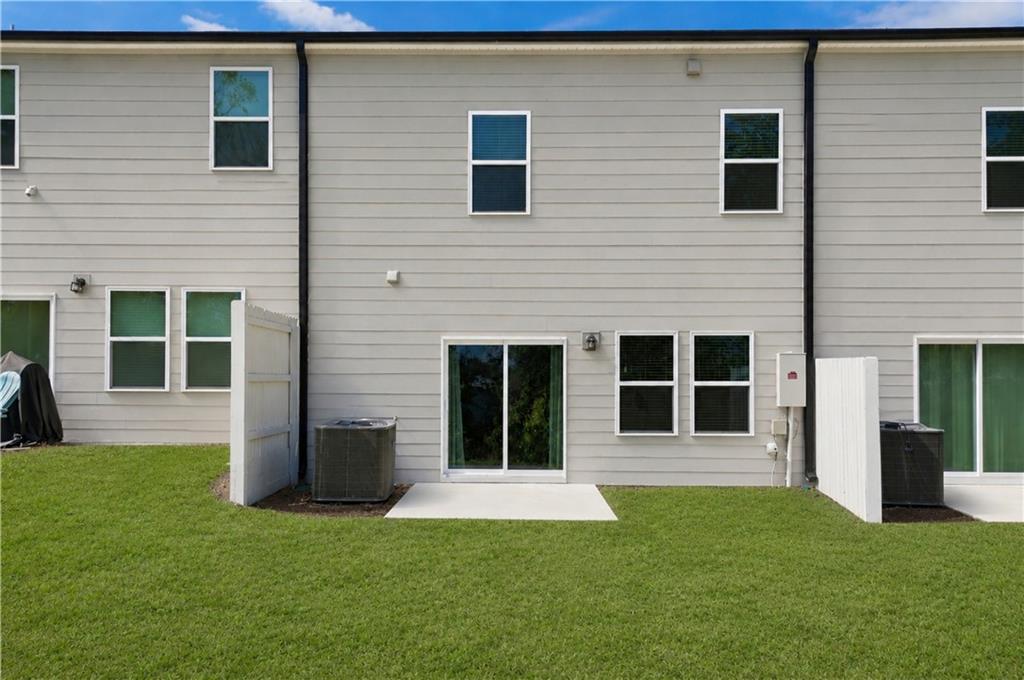 1665 Villageside Court