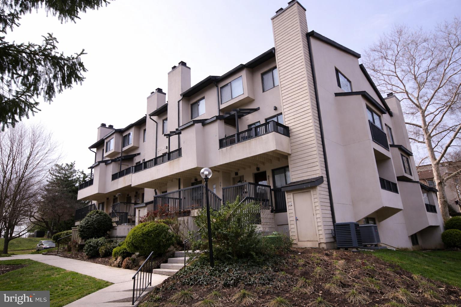 9836 HELLINGLY PLACE 106