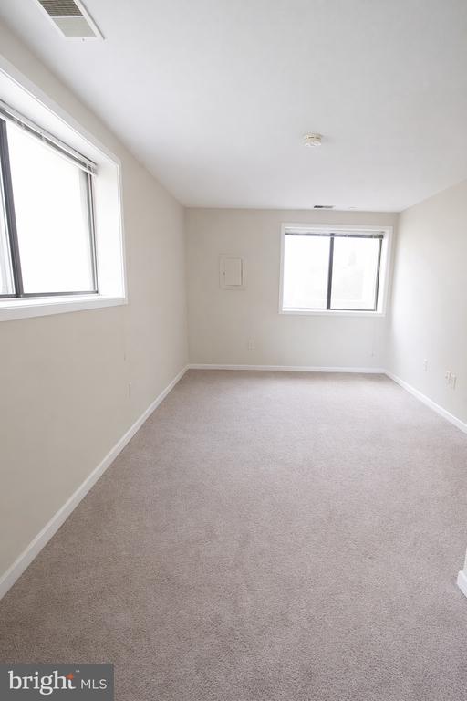 9836 HELLINGLY PLACE 106