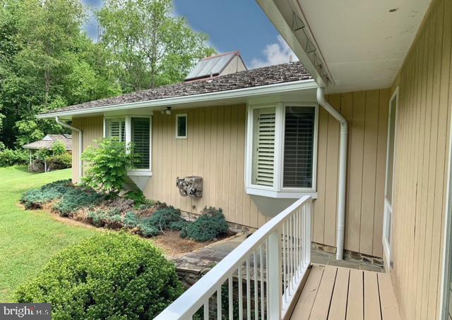 8410 HAWKINS CREAMERY ROAD