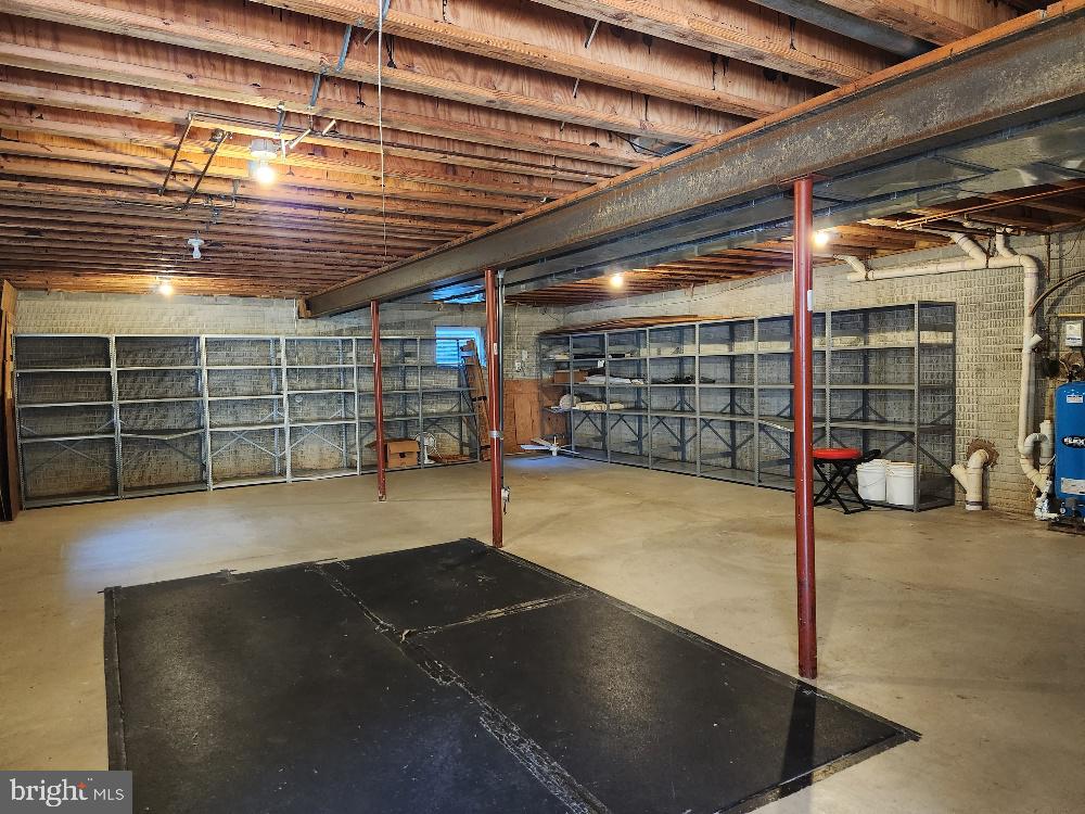 8410 HAWKINS CREAMERY ROAD