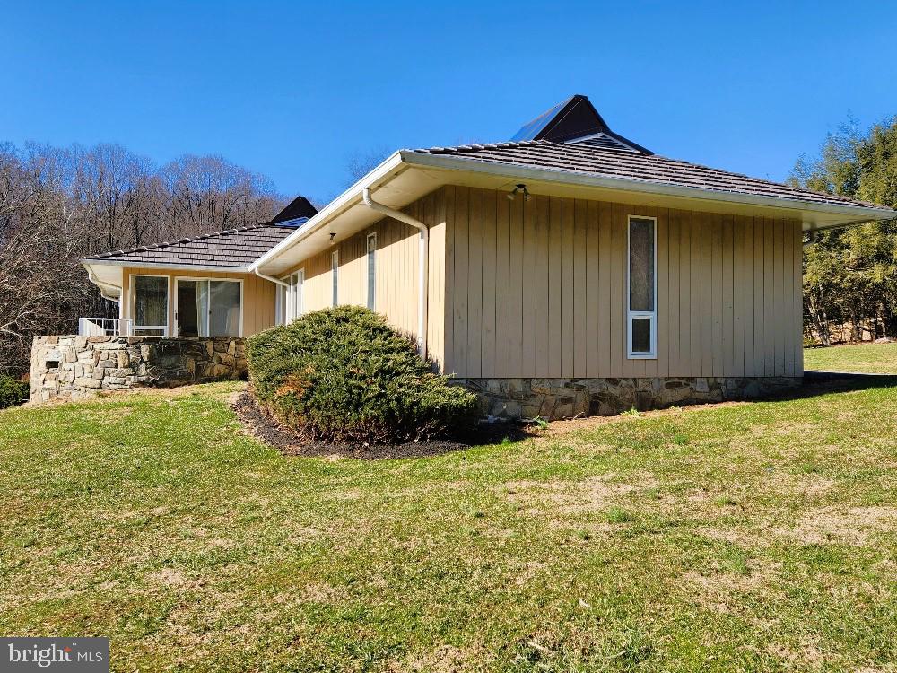 8410 HAWKINS CREAMERY ROAD