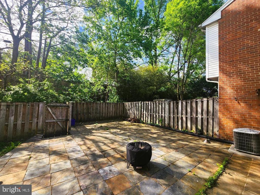 12607 ENGLISH ORCHARD COURT