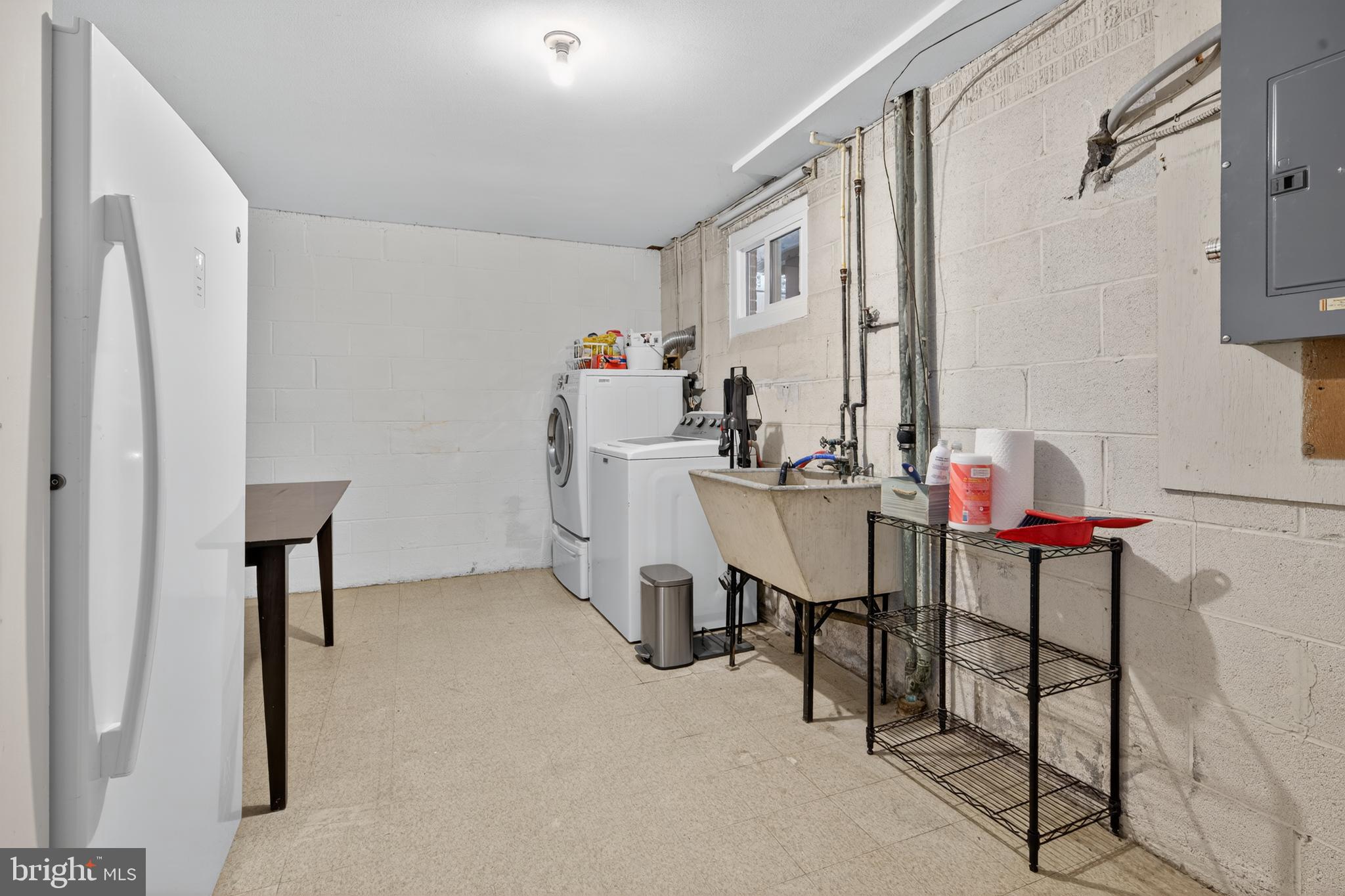 9308 SAINT ANDREWS PLACE