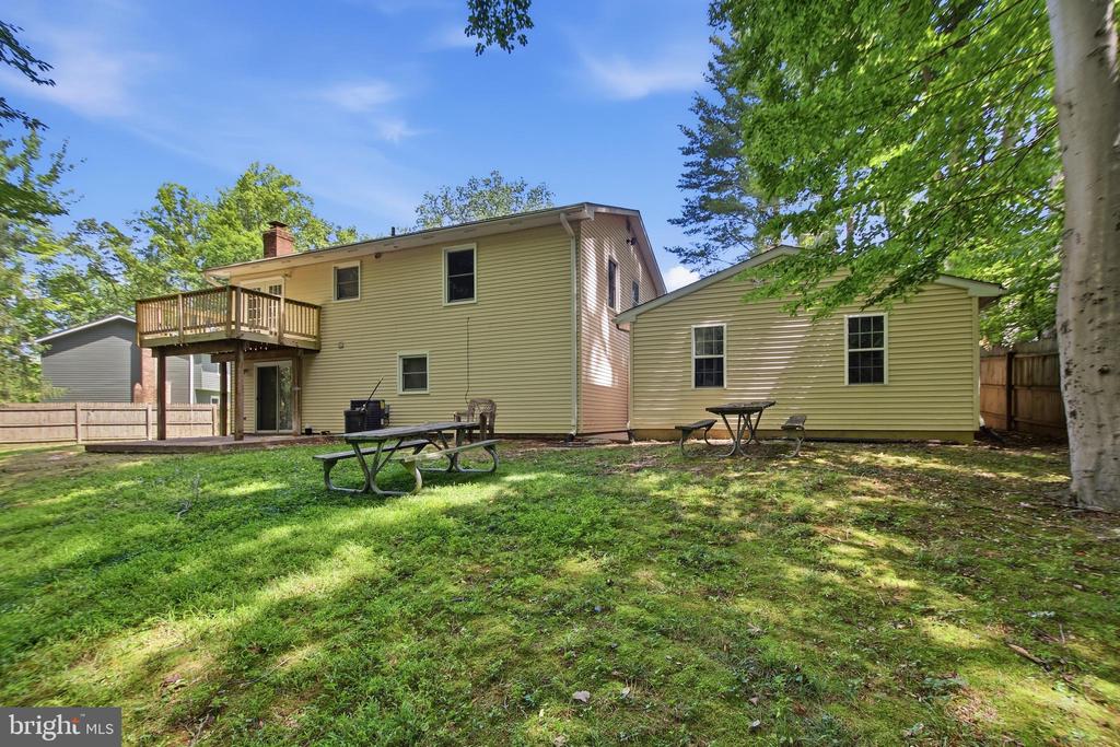 10313 KING RICHARD PLACE