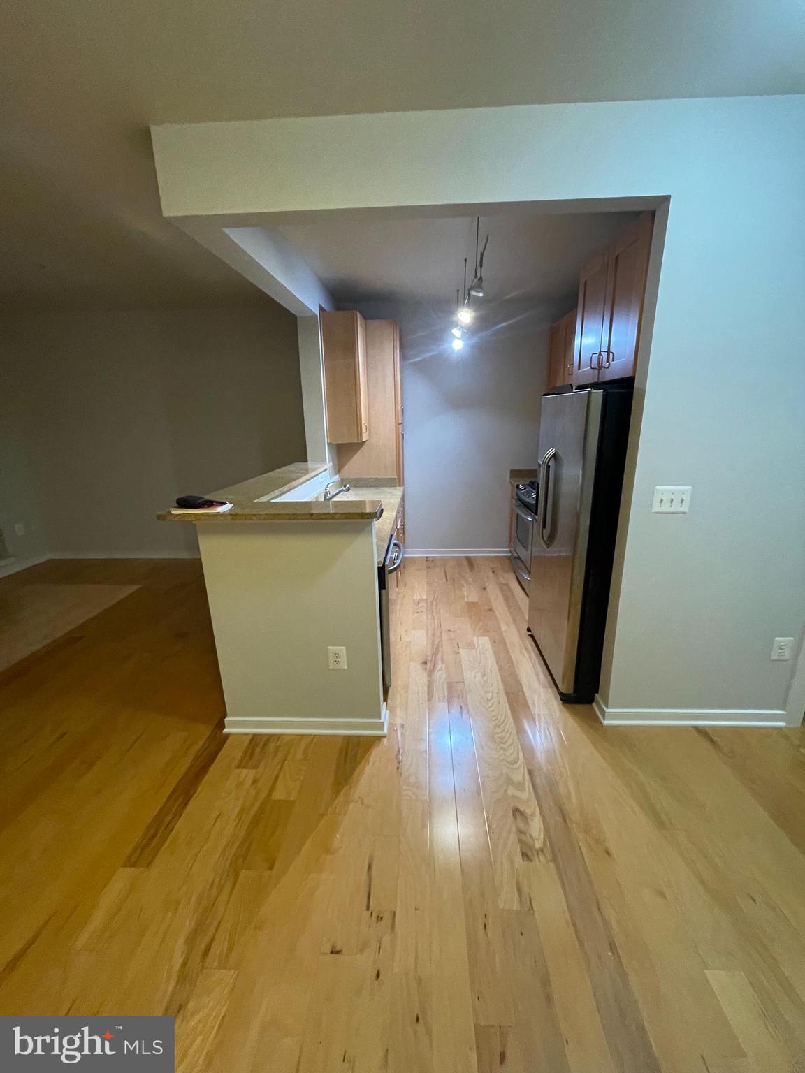 2200 N WESTMORELAND STREET 318