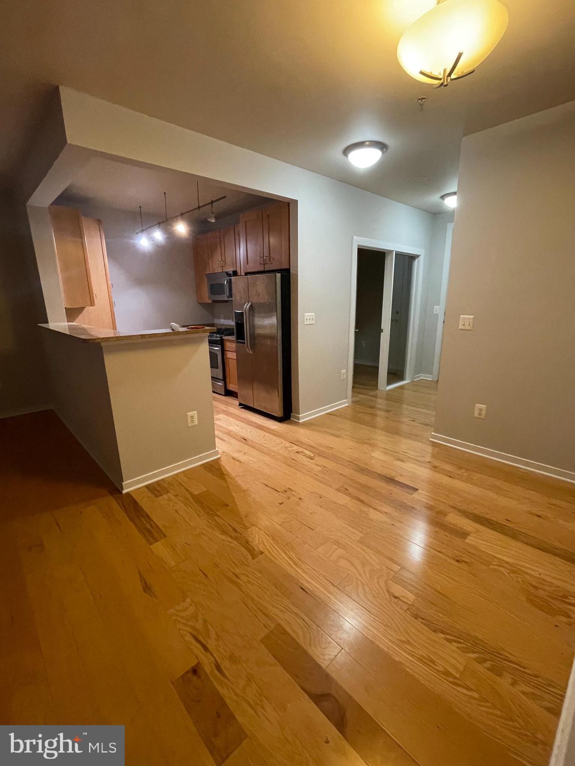 2200 N WESTMORELAND STREET 318