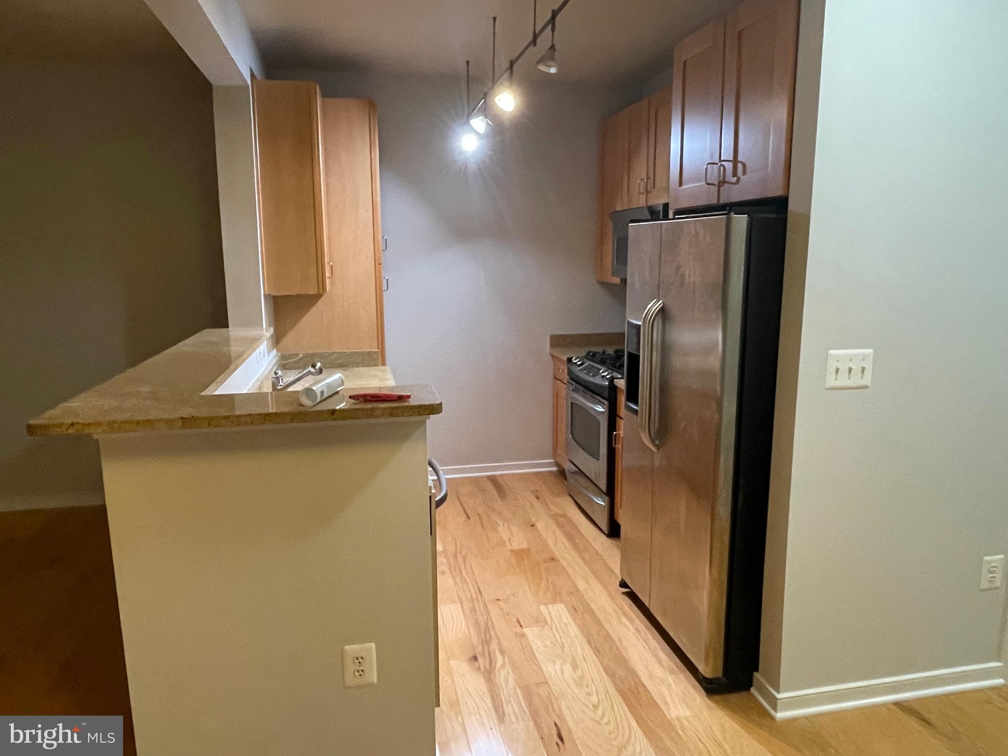 2200 N WESTMORELAND STREET 318