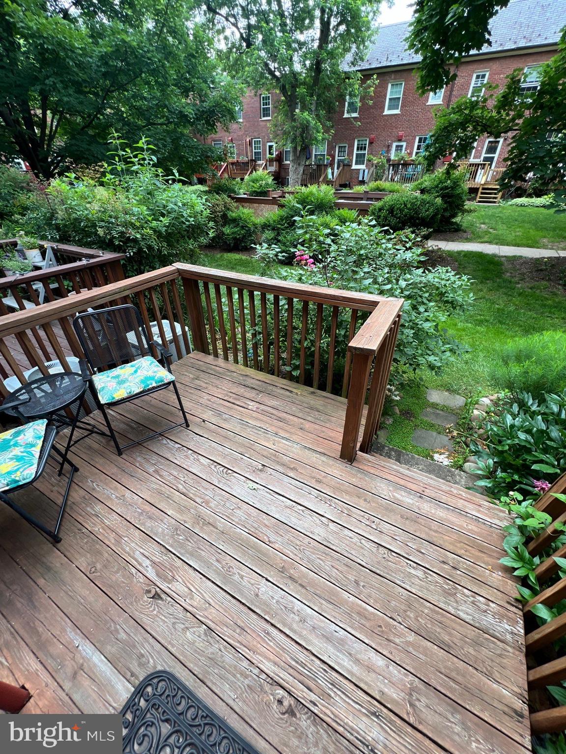 1501 S EDGEWOOD STREET 572