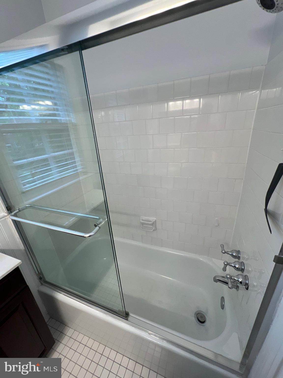 1501 S EDGEWOOD STREET 572