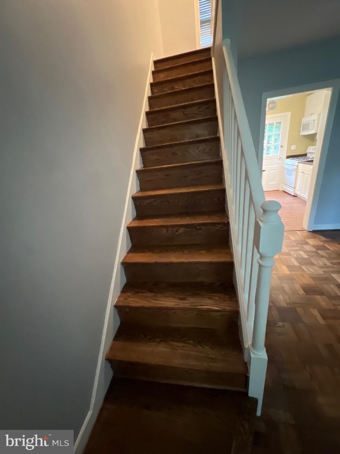 1501 S EDGEWOOD STREET 572