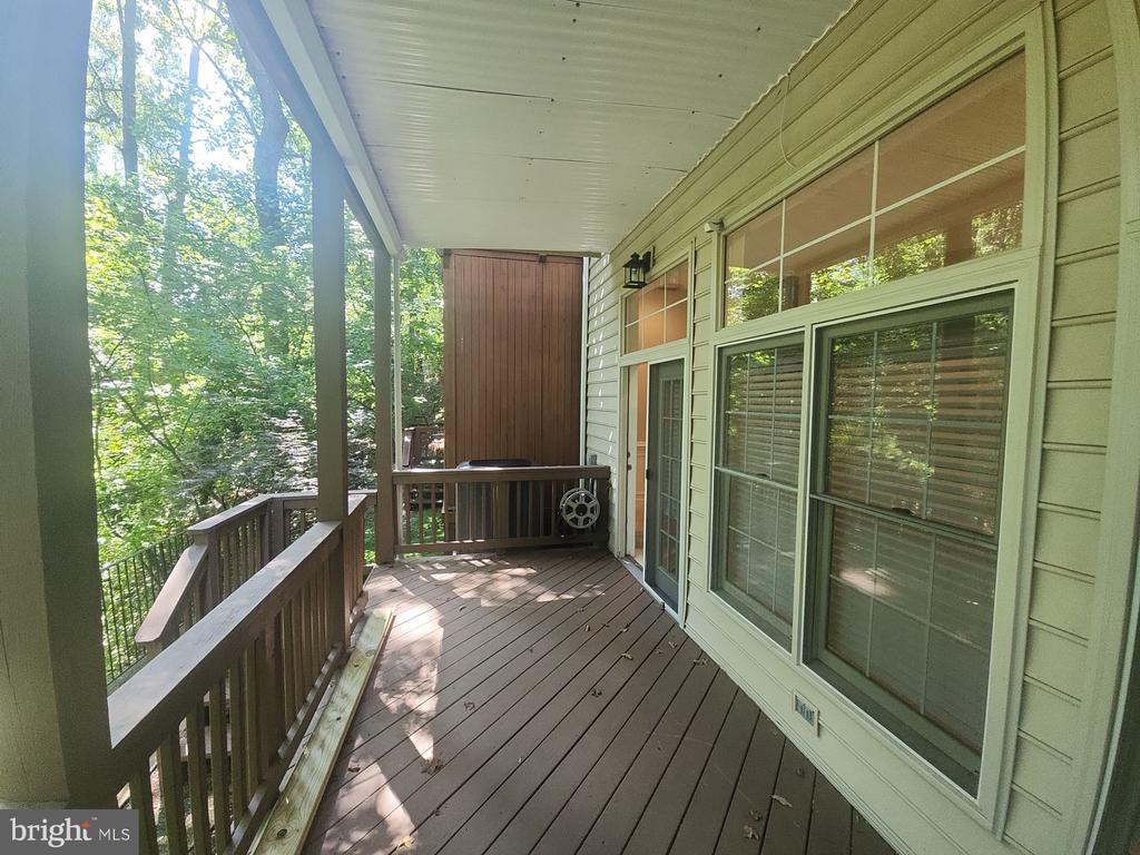 2503 GADSBY PLACE