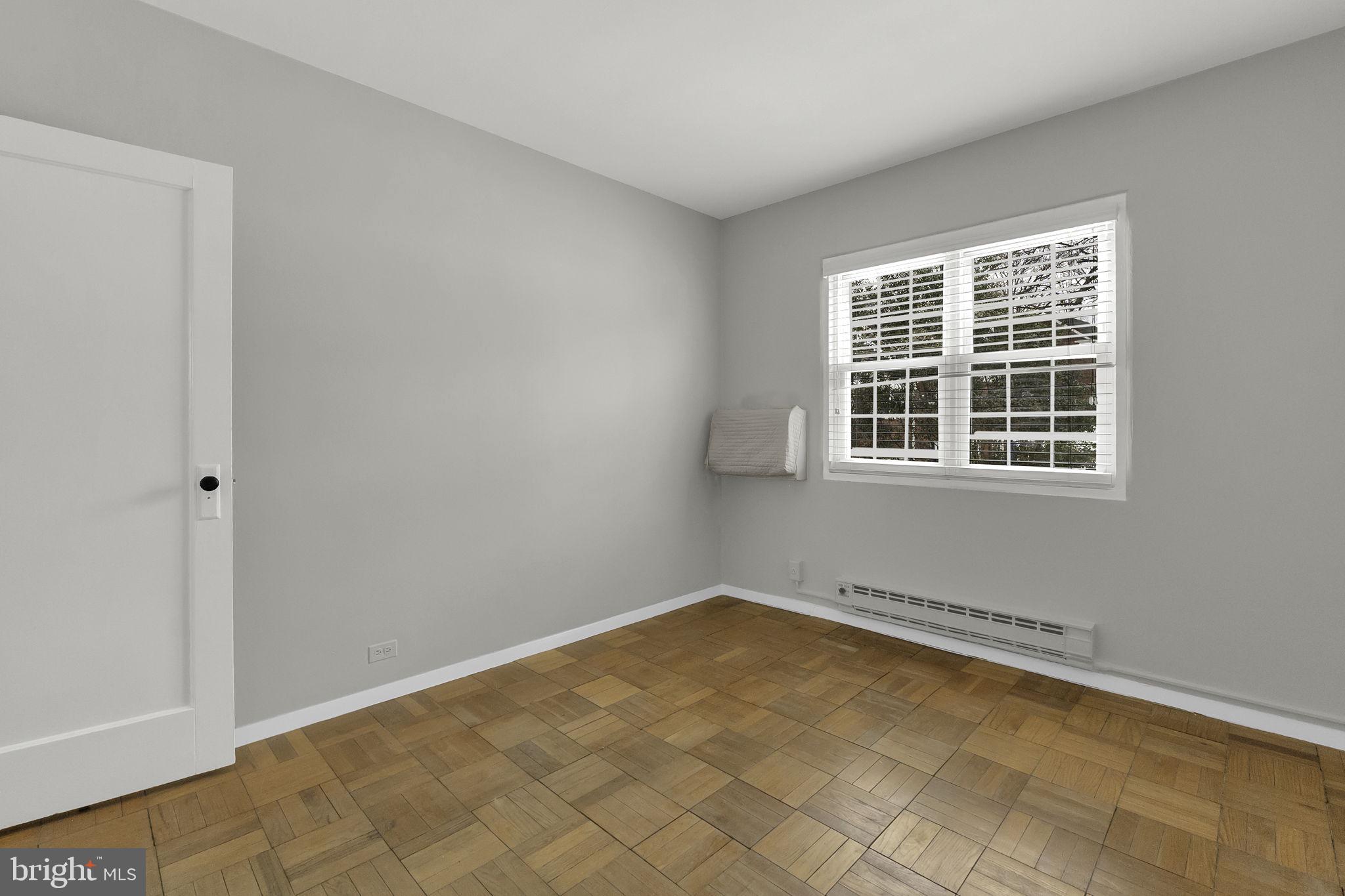 1400 MARTHA CUSTIS DRIVE