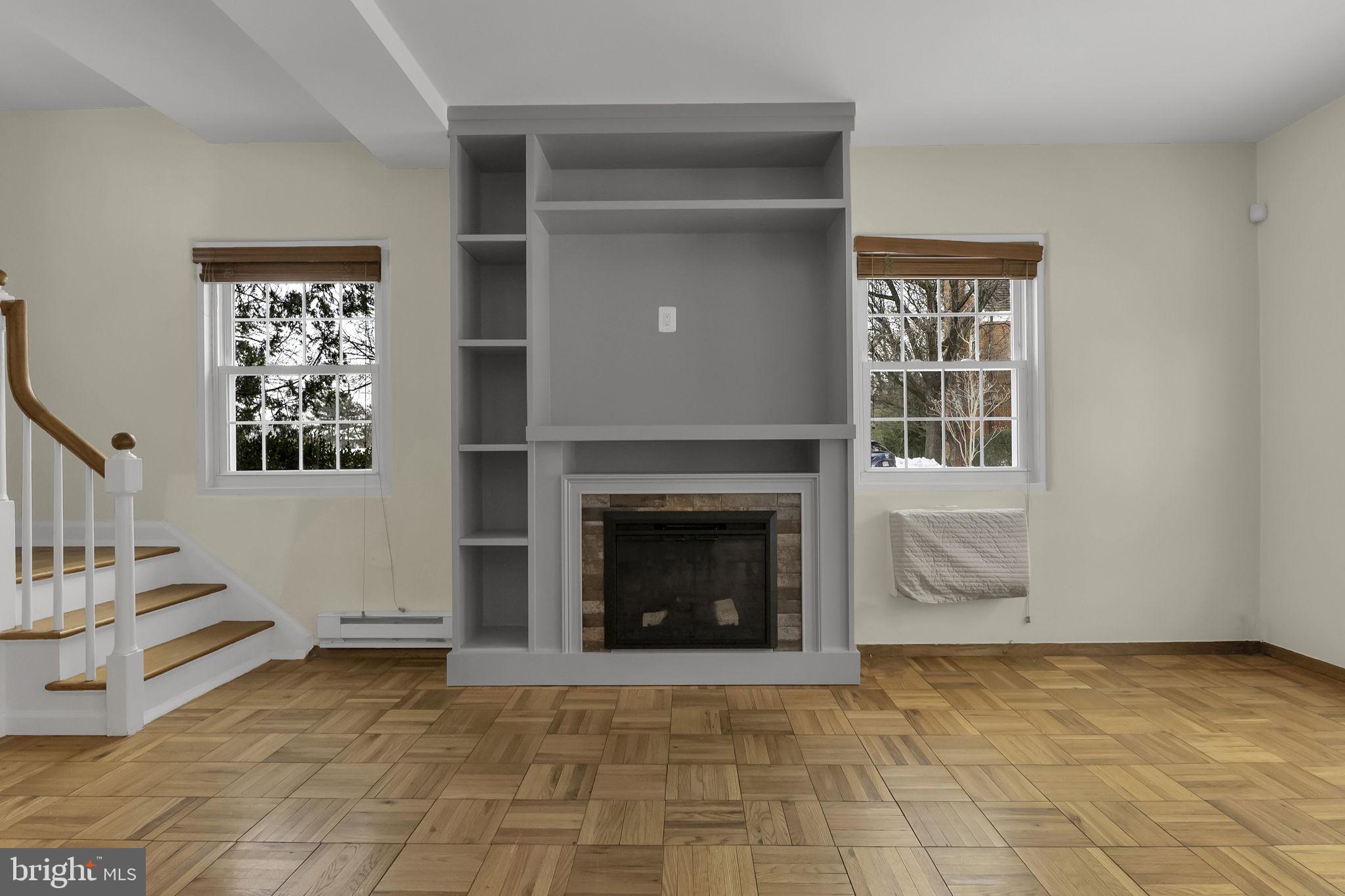 1400 MARTHA CUSTIS DRIVE