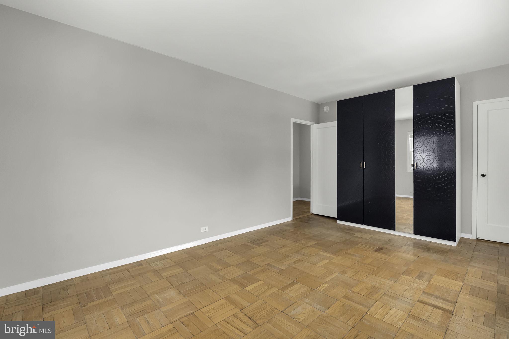 1400 MARTHA CUSTIS DRIVE