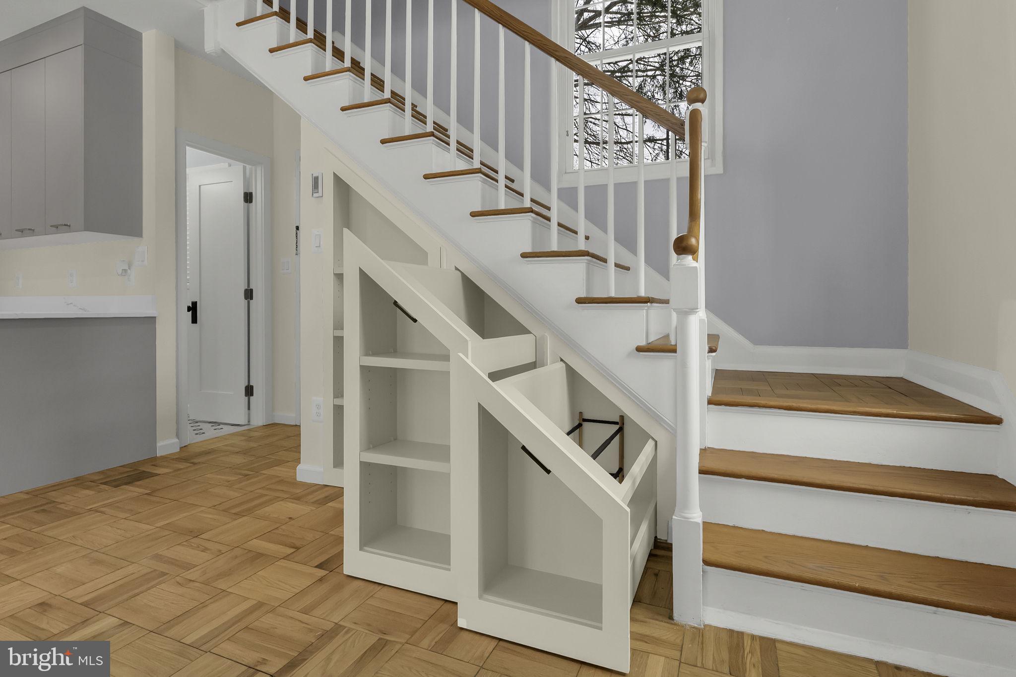 1400 MARTHA CUSTIS DRIVE