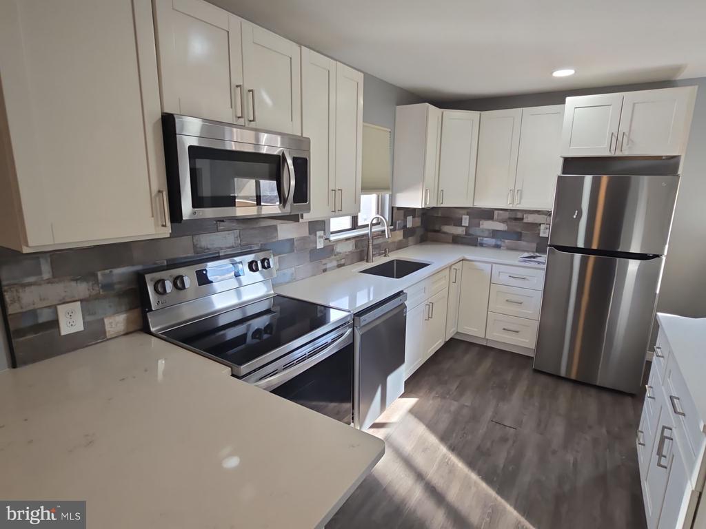 8420 ORINDA COURT 274
