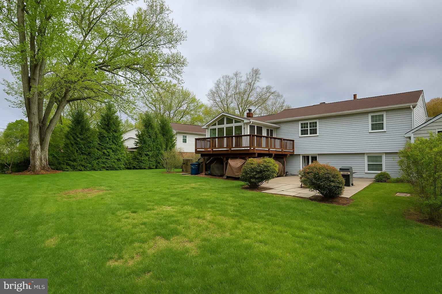 5435 BROADMOOR STREET