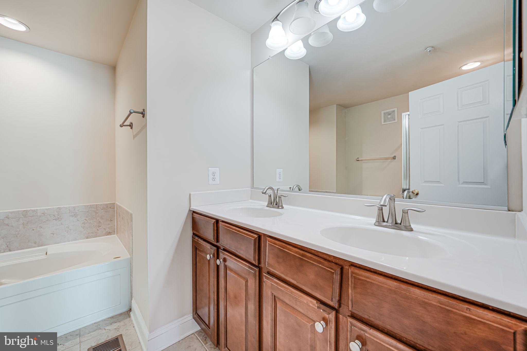 14286 WOVEN WILLOW LANE A