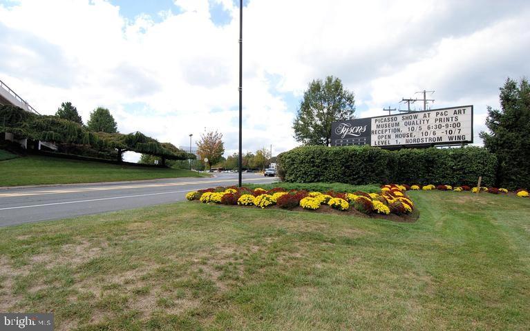 7331 LEWINSVILLE PARK COURT