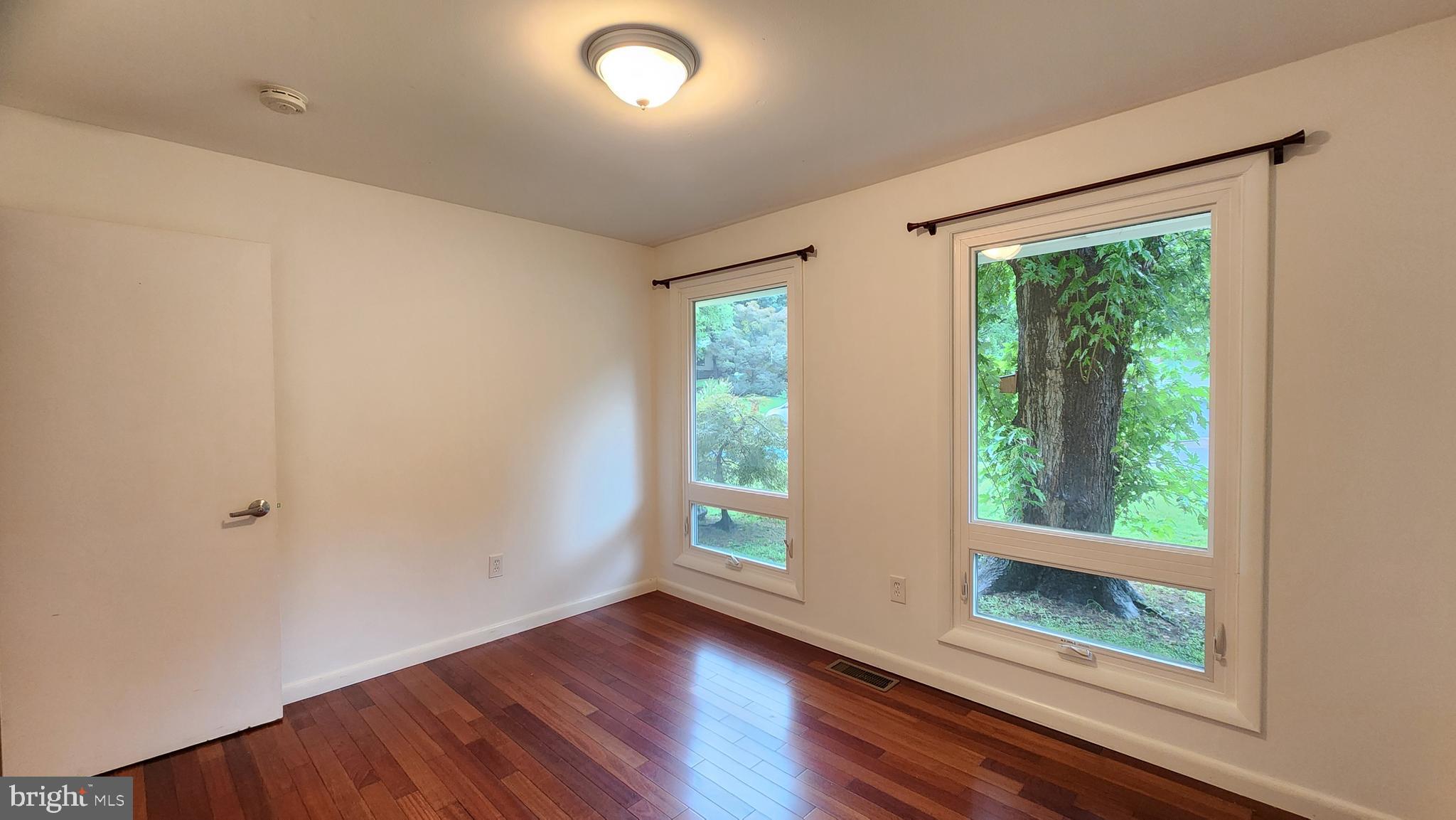 3808 MARYLAND STREET