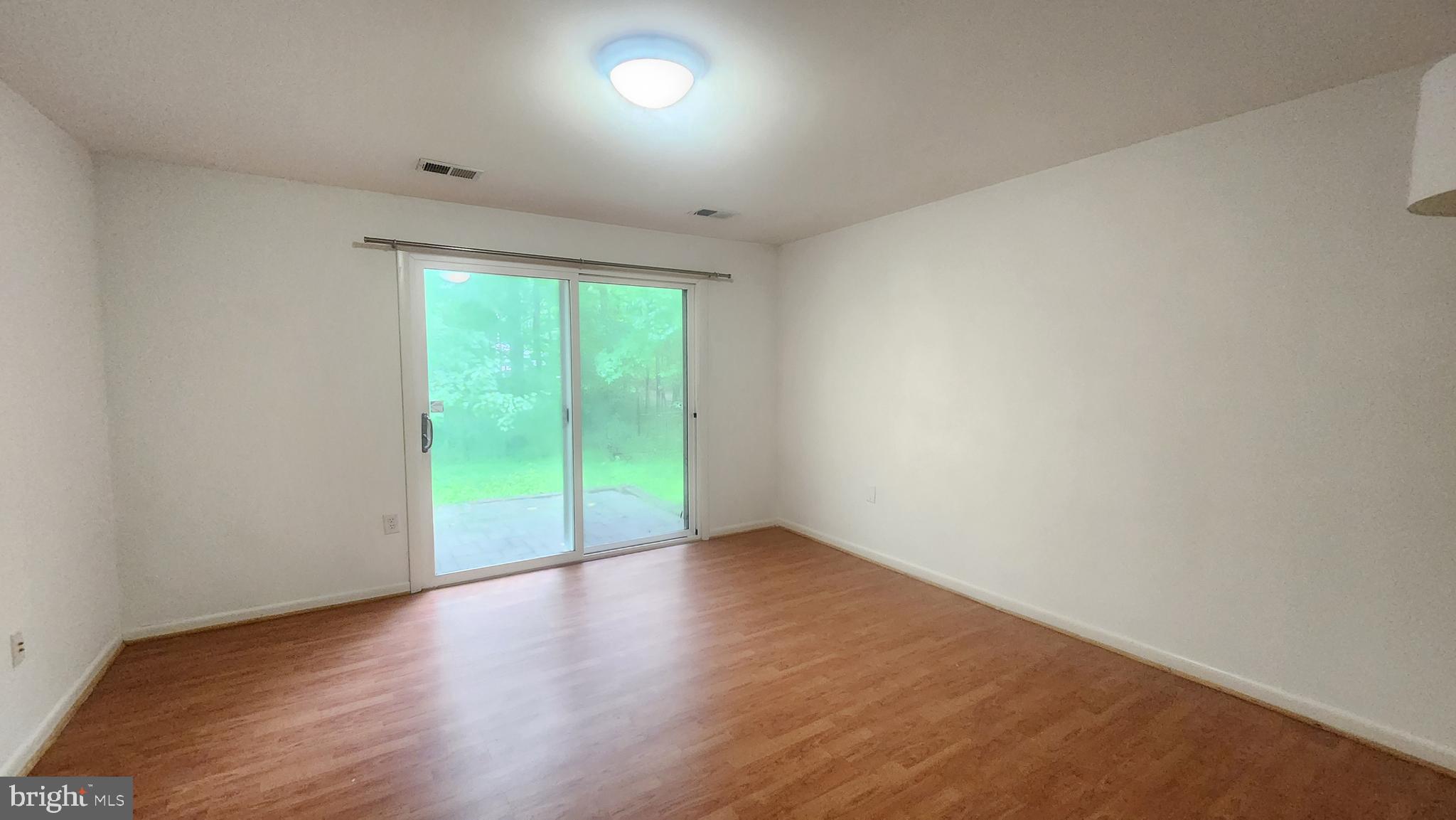 3808 MARYLAND STREET