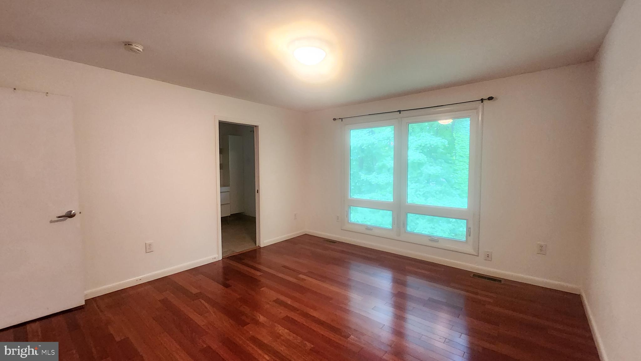 3808 MARYLAND STREET