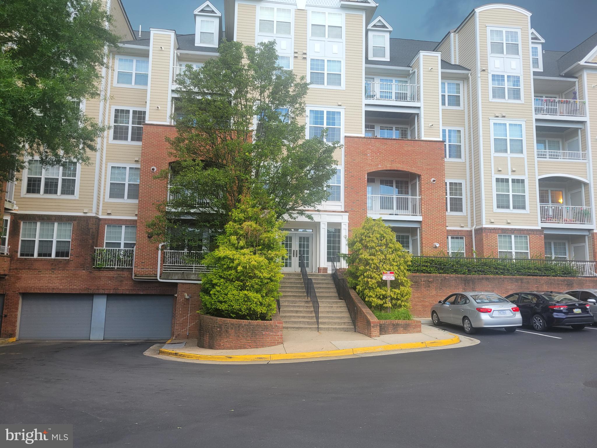 2720 BELLFOREST COURT 107