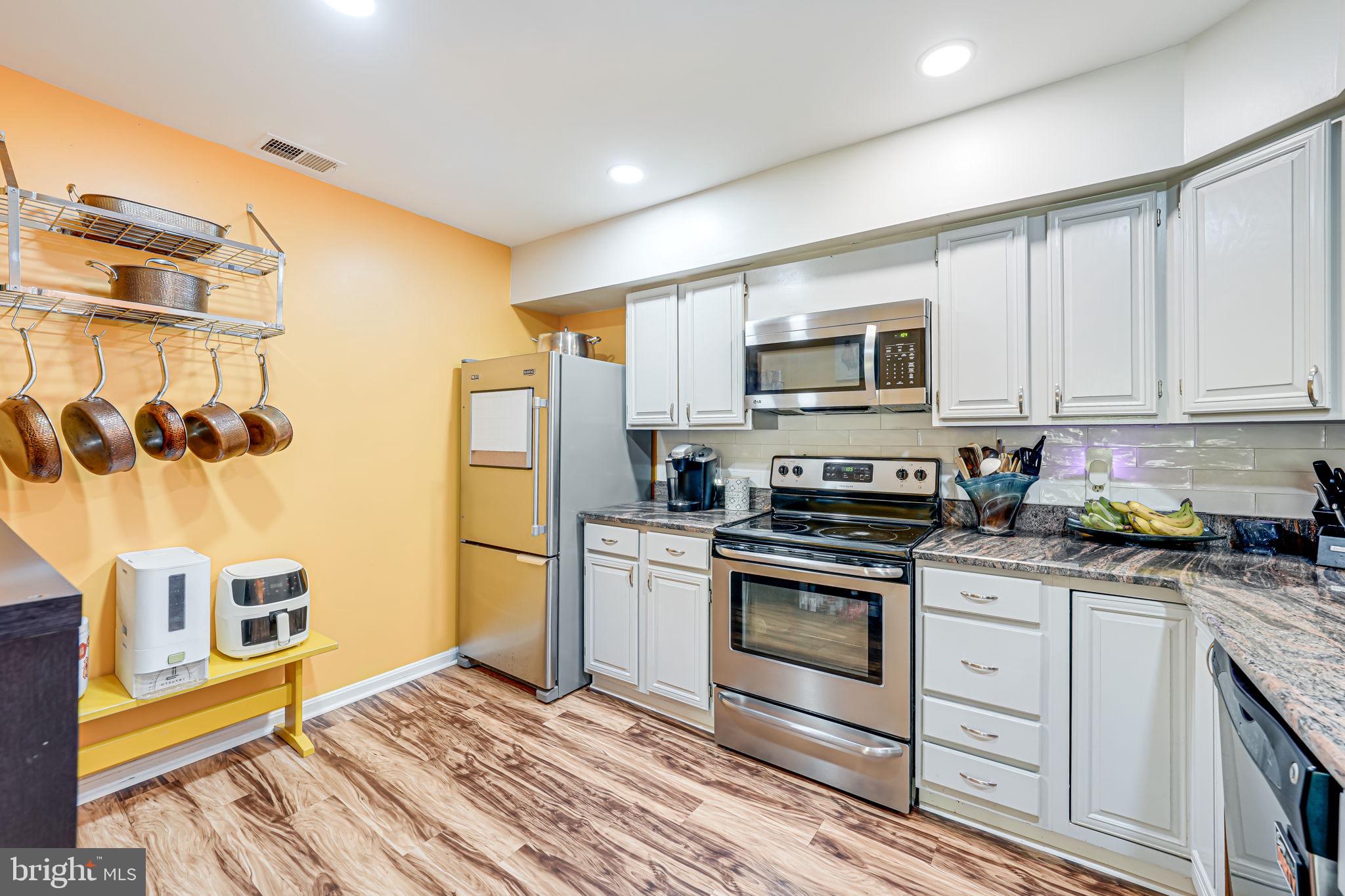 2241 LOVEDALE LANE C 412C