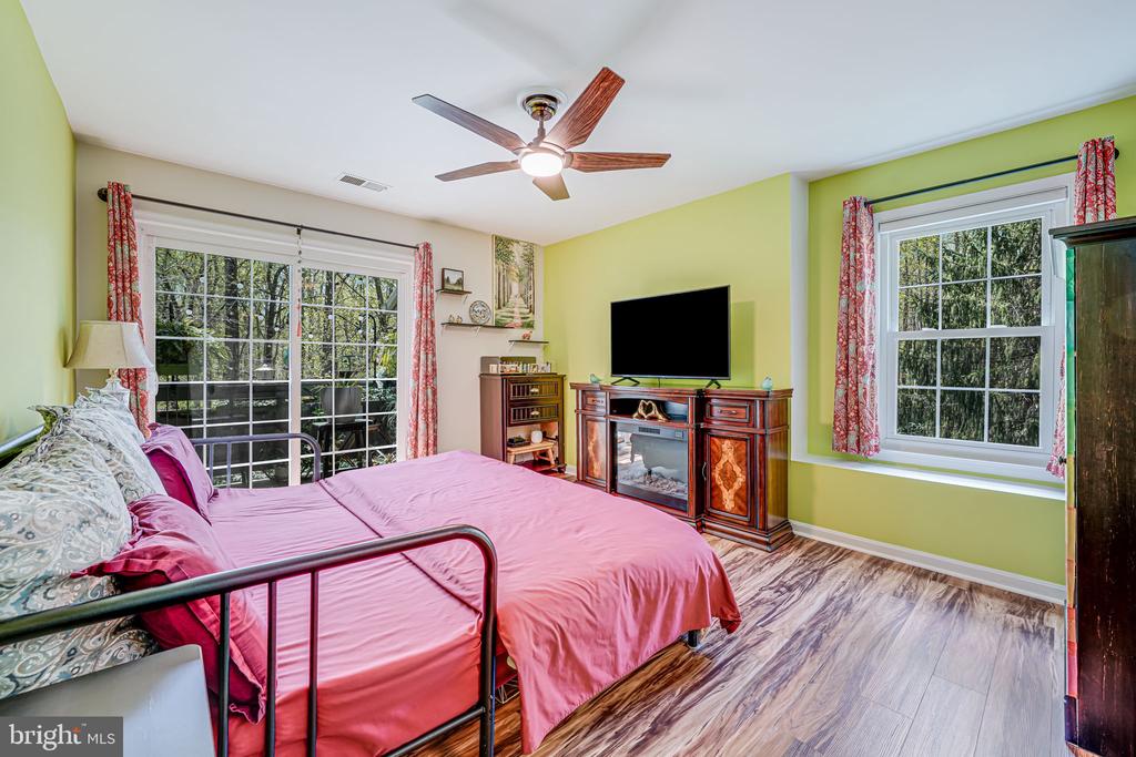 2241 LOVEDALE LANE C 412C