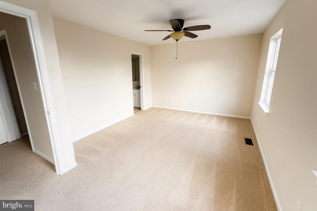 4127 WEEPING WILLOW COURT 142-A