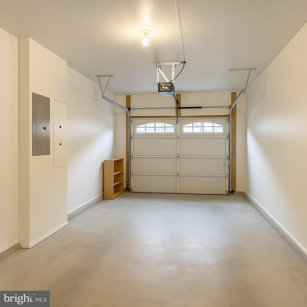 43370 TOWN GATE SQUARE