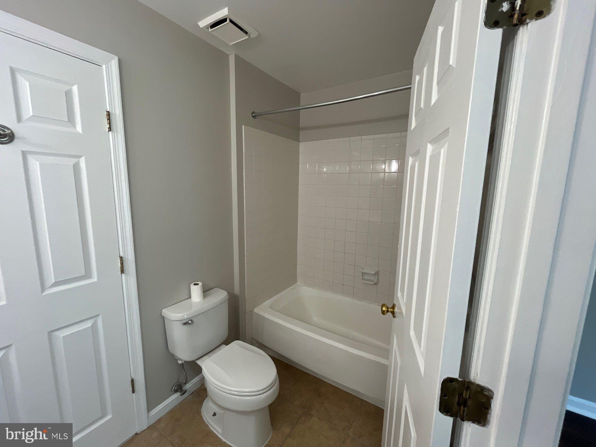 307 COLTSRIDGE TERRACE NE