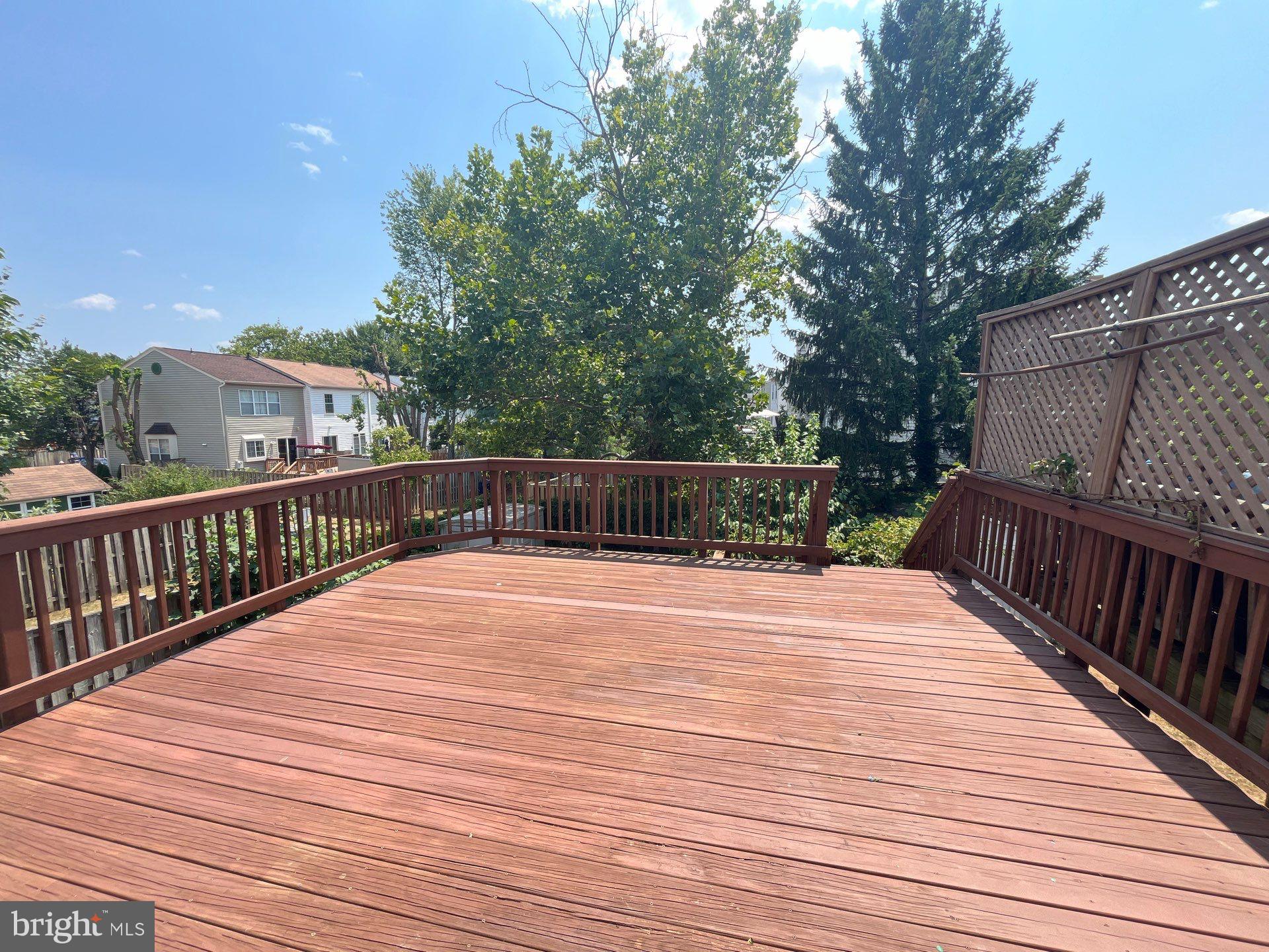 307 COLTSRIDGE TERRACE NE