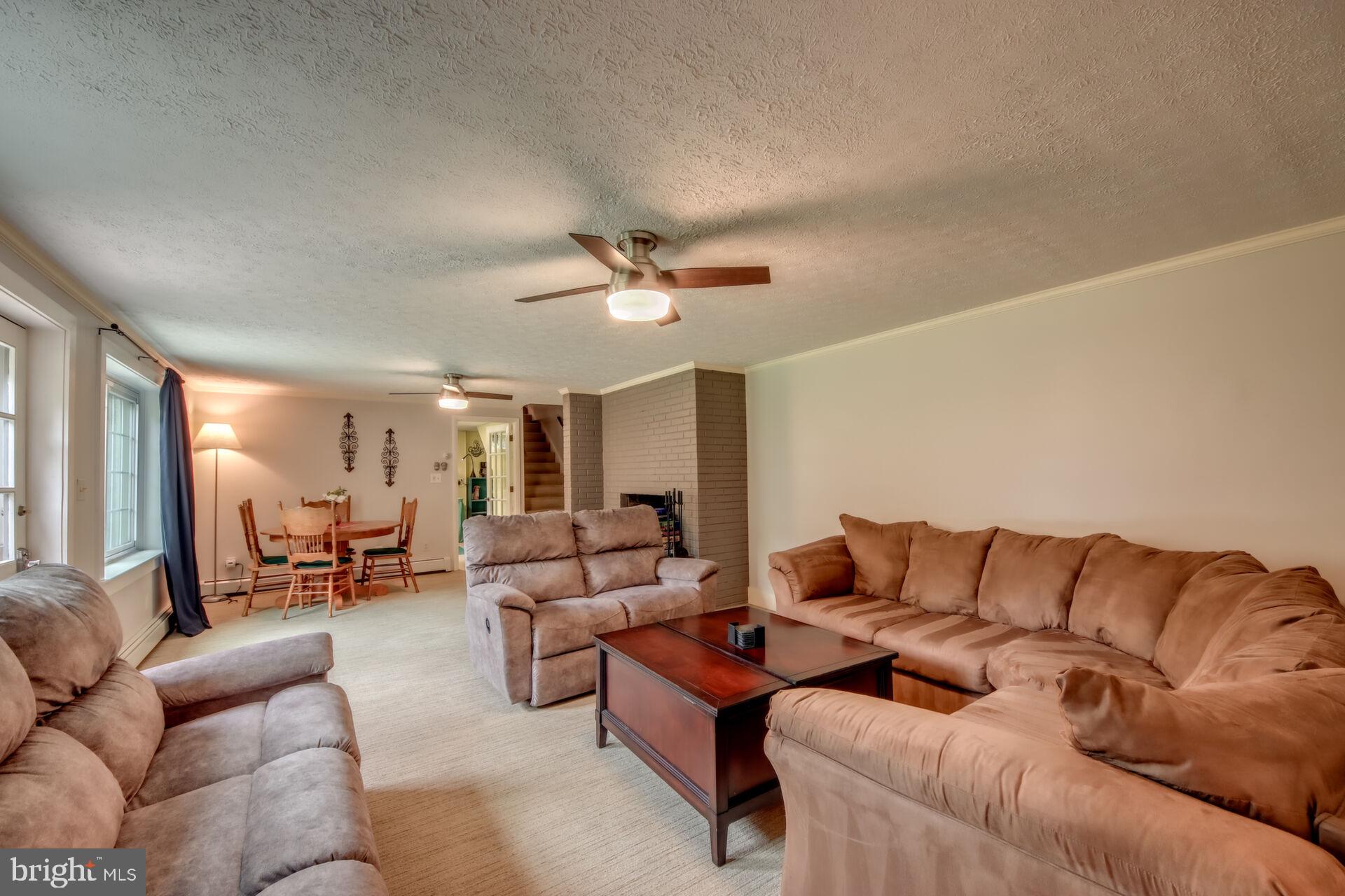 9009 LONGSTREET DRIVE