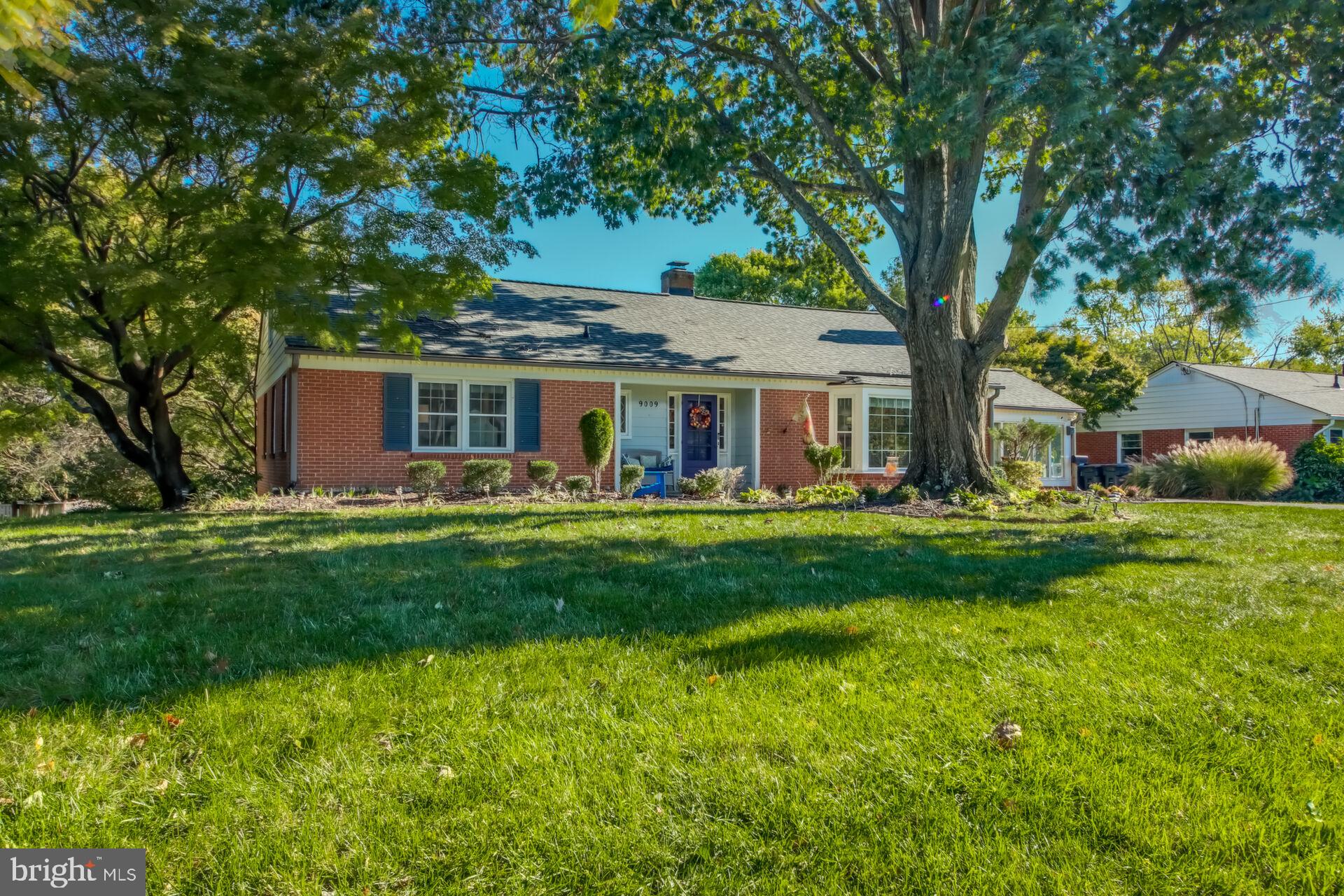 9009 LONGSTREET DRIVE