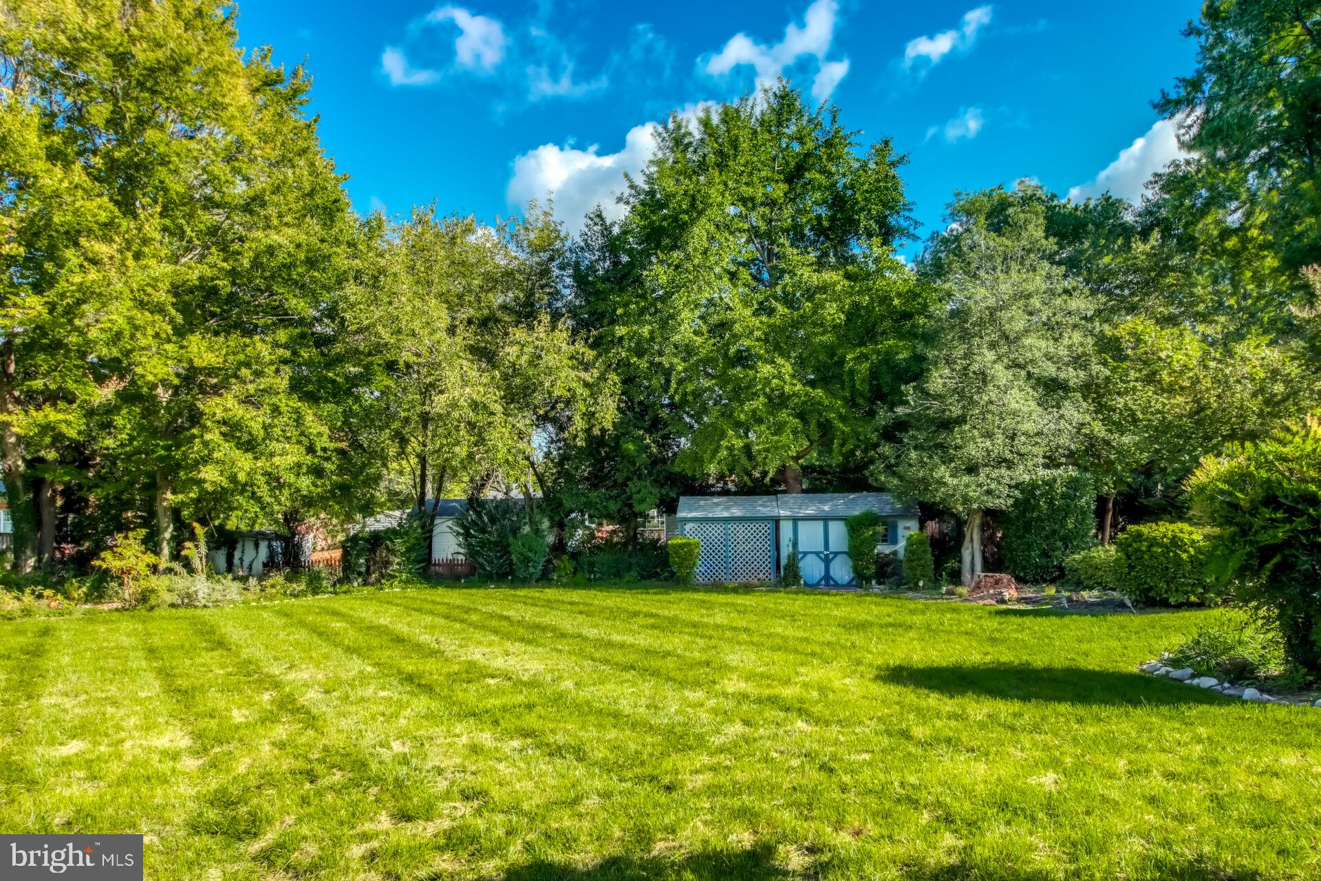 9009 LONGSTREET DRIVE