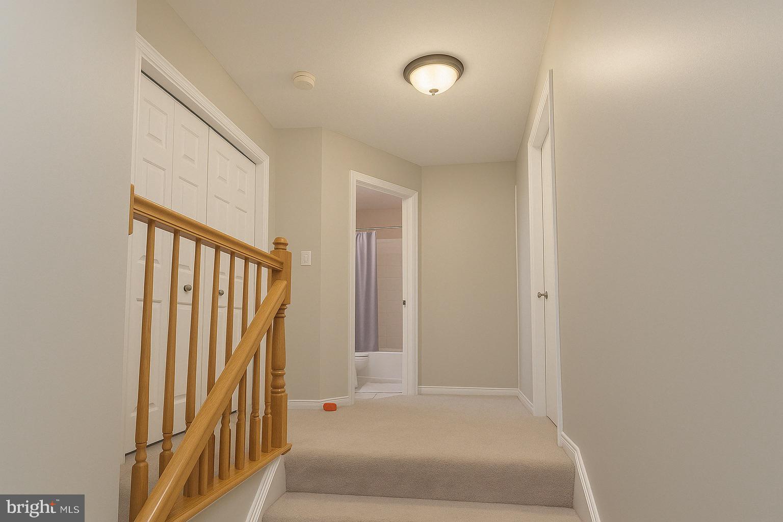 3939 HARTLAKE STREET