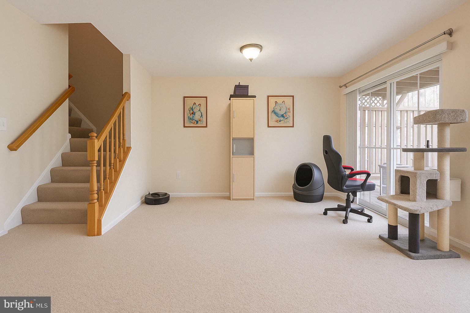 3939 HARTLAKE STREET