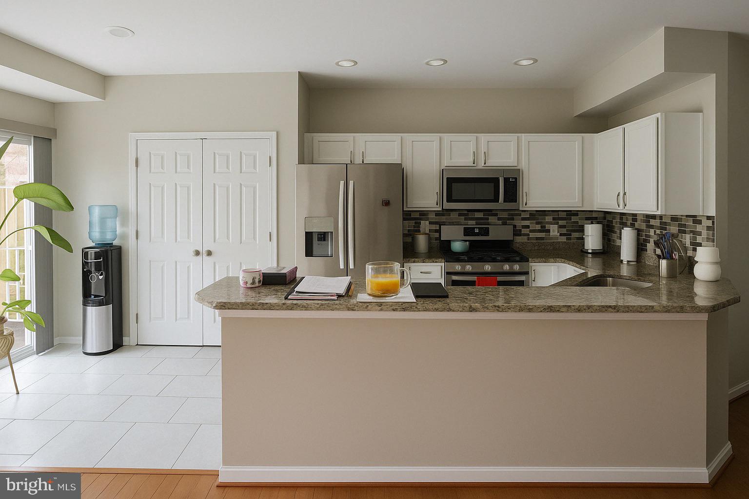 3939 HARTLAKE STREET