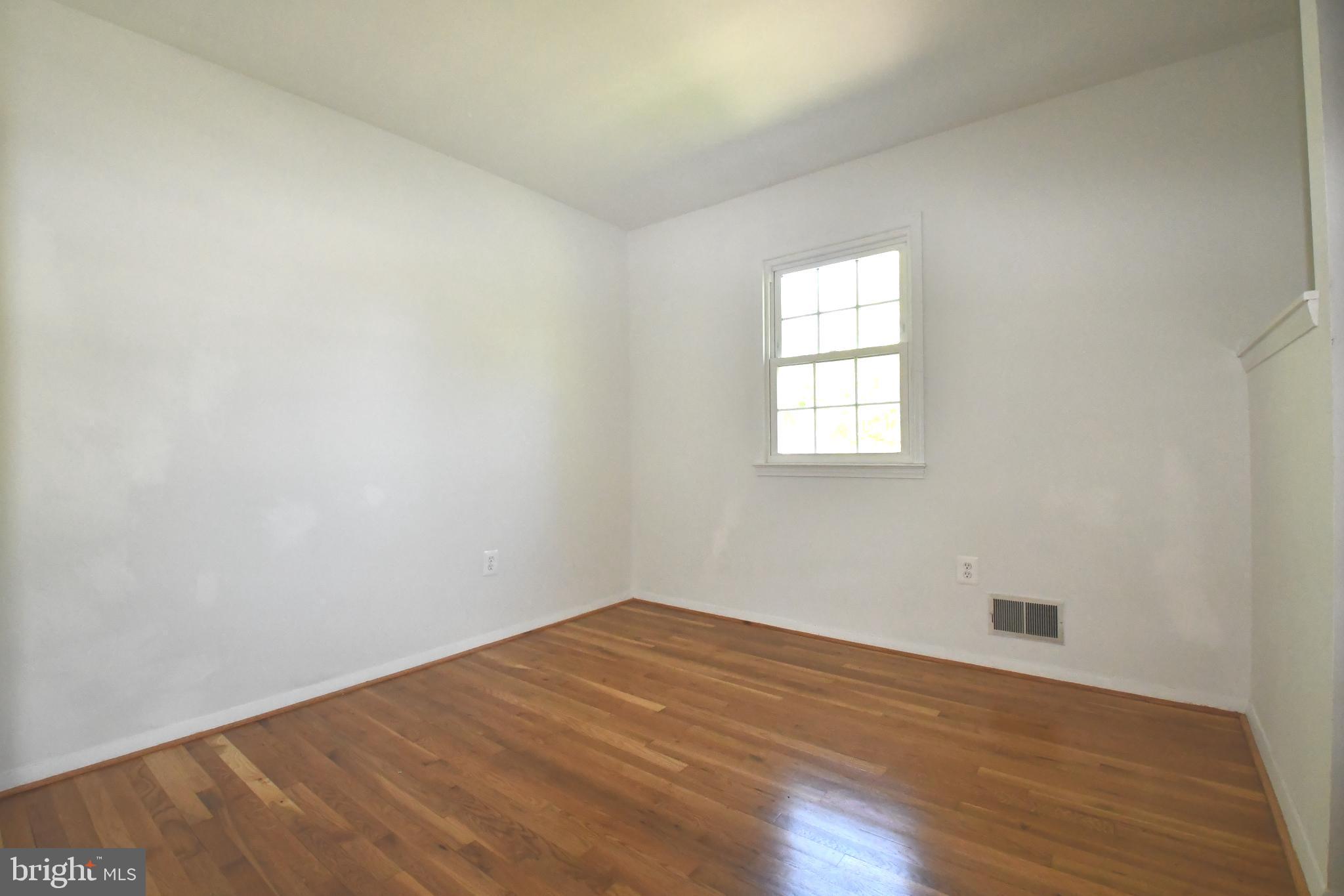 12013 SKIPJACK COURT