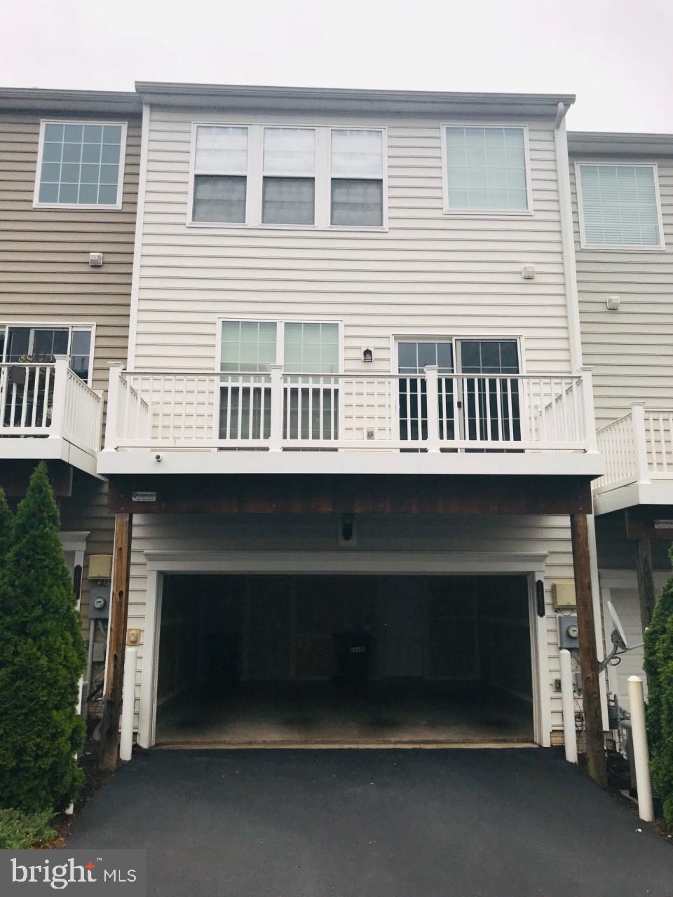 14656 CROSSFIELD WAY